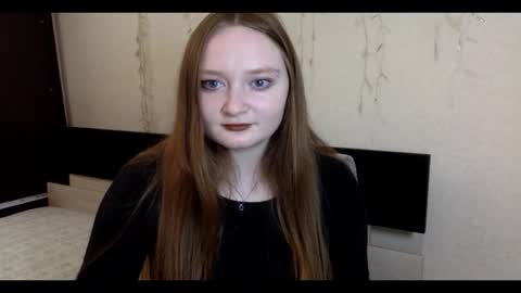 vikippink online show from September 25, 2025, 10:52 am