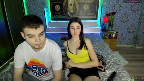 vikki and george online show from February 7, 2025, 10:20 pm