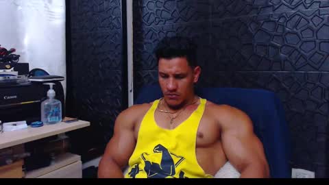 Viktor Herrera online show from January 14, 2025, 4:40 pm