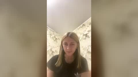 Sweett online show from June 18, 2026, 12:33 am