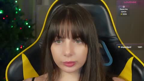 Alisa online show from December 15, 2024, 10:37 pm