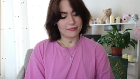 Snapshot of viktoriamoore chatting on May 5, 2026, 1:52 pm viktoriamoore online show from May 5, 2026, 1:52 pm