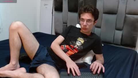 viktornoir online show from September 18, 2025, 9:39 pm