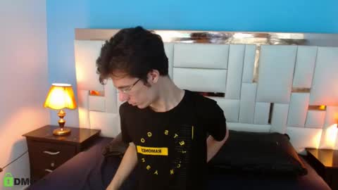 viktornoir online show from September 24, 2025, 10:24 pm