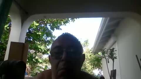 Snapshot of vilaingarcon971 chatting on December 1, 2025, 1:38 pm vilaingarcon971 online show from December 1, 2025, 1:38 pm