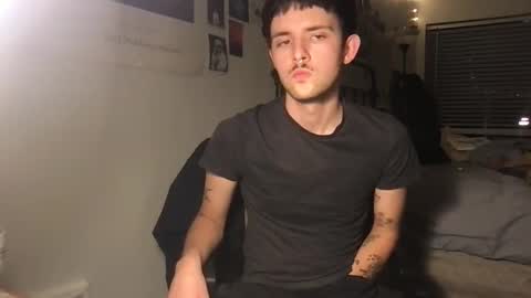 Snapshot of vince62000 chatting on December 21, 2024, 12:42 am vince online show from December 21, 2024, 12:42 am