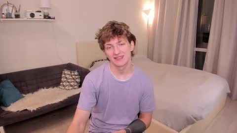 Dimoooooon online show from November 7, 2025, 8:09 pm