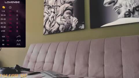 VINCE online show from April 25, 2026, 3:42 pm