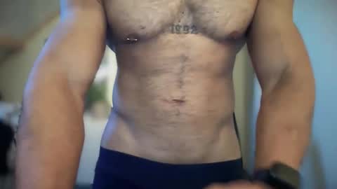Vince Bi Hot online show from September 12, 2025, 6:35 am