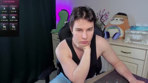 Vincent Strong online show from February 1, 2026, 8:35 am