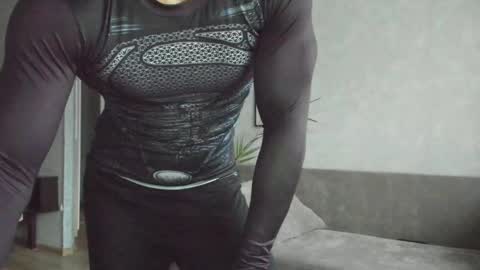 Vincent.  uncut 18cm online show from March 3, 2026, 2:34 pm