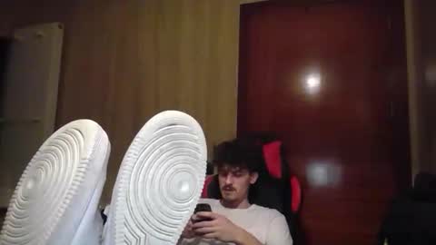 Snapshot of vincentprice69 chatting on February 28, 2025, 10:17 pm vincentprice69 online show from February 28, 2025, 10:17 pm