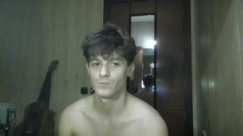 Snapshot of vincentprice69 chatting on October 18, 2025, 9:04 pm vincentprice69 online show from October 18, 2025, 9:04 pm