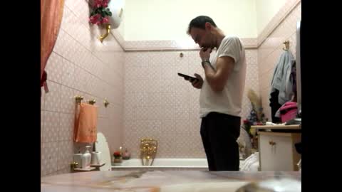 Zenith online show from January 21, 2025, 9:25 pm