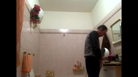 Zenith online show from October 14, 2025, 9:54 am