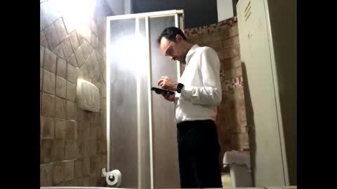 Zenith online show from October 26, 2025, 11:31 pm