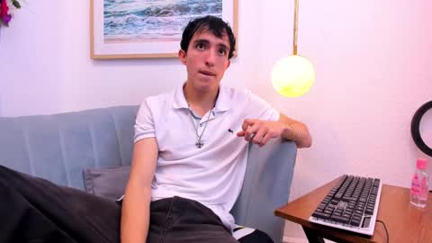 Snapshot of vinniematte chatting on February 15, 2025, 3:31 am vinniematte online show from February 15, 2025, 3:31 am