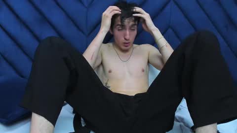 Snapshot of vinniematte chatting on February 26, 2025, 5:53 am vinniematte online show from February 26, 2025, 5:53 am