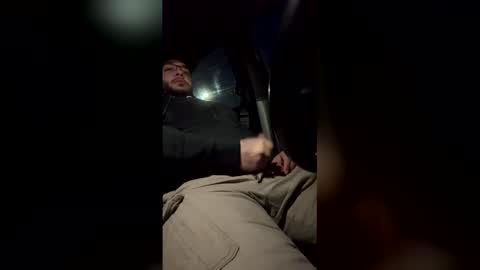 vinny121509 online show from April 6, 2026, 9:43 am