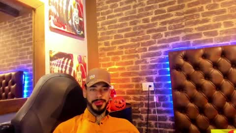 ---Vinzen--- online show from October 30, 2025, 5:31 am