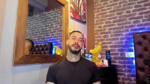 ---Vinzen--- online show from February 4, 2026, 4:29 am