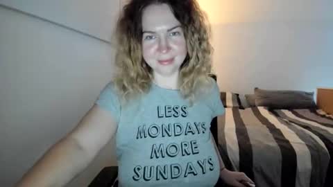 Snapshot of viodetta chatting on March 22, 2026, 5:05 pm viodetta online show from March 22, 2026, 5:05 pm