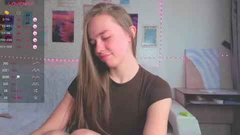 Snapshot of viola_star_ chatting on June 23, 2026, 2:59 pm Your Vi online show from June 23, 2026, 2:59 pm