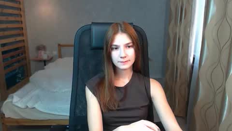 violaberry__ online show from October 12, 2025, 2:32 am