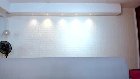 Snapshot of violeet_scott chatting on October 30, 2025, 10:38 am Violett Everyday From 0530 to 1430 Col Time online show from October 30, 2025, 10:38 am