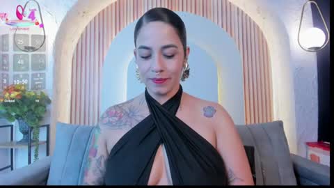 Violette online show from July 10, 2026, 11:02 am