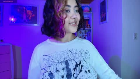 violet online show from April 1, 2026, 9:43 am