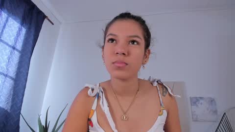 Violet online show from January 29, 2025, 1:38 pm