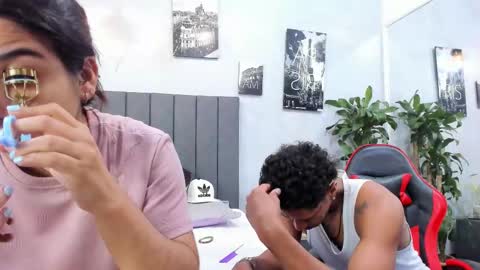 Violet and Myers online show from September 26, 2025, 11:14 am