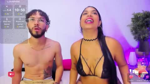 Snapshot of violet_and_paul chatting on September 20, 2025, 2:23 am Violet and Paul online show from September 20, 2025, 2:23 am