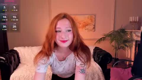 Snapshot of violet_griffen chatting on June 30, 2026, 5:41 am VIOLET online show from June 30, 2026, 5:41 am