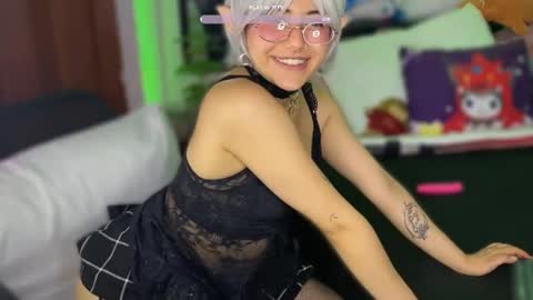 Violete Hentai01 online show from February 22, 2025, 12:27 am