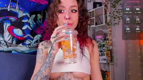 Violet online show from March 23, 2026, 4:27 am