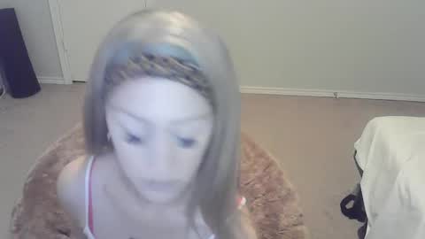 Snapshot of violet_winter97 chatting on January 5, 2025, 4:04 am violet_winter97 online show from January 5, 2025, 4:04 am
