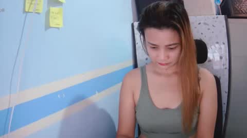 violeta0706 online show from February 17, 2026, 6:32 am