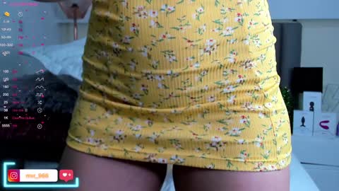 Snapshot of violeta_cs chatting on December 4, 2024, 11:46 pm online show from December 4, 2024, 11:46 pm