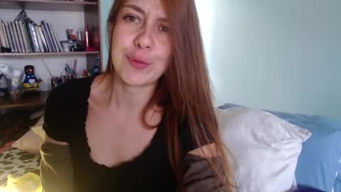 Violeta Peter online show from April 19, 2026, 8:22 pm