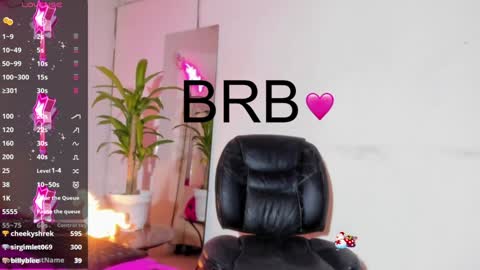 Violeta Princess Please help me with your thumbs up its important   online show from January 30, 2025, 10:19 am