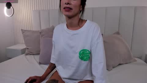 Violeta Rodriguez online show from March 22, 2026, 8:12 pm