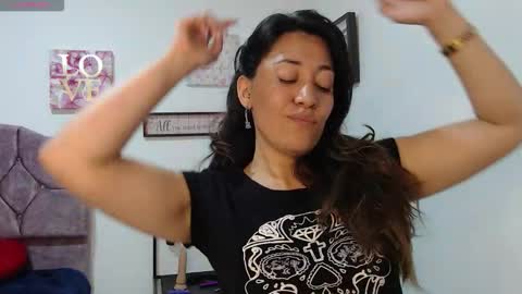 Snapshot of violeta_scott_ chatting on March 18, 2026, 3:37 pm violeta_scott_ online show from March 18, 2026, 3:37 pm