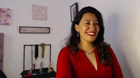 Snapshot of violeta_scott_ chatting on May 1, 2026, 1:16 pm violeta_scott_ online show from May 1, 2026, 1:16 pm