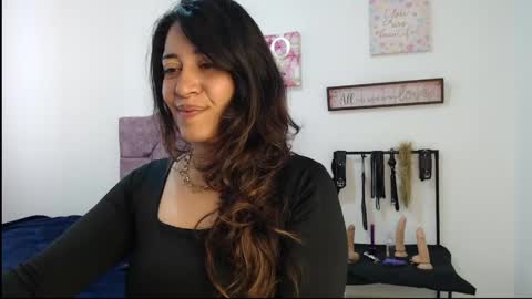 Snapshot of violeta_scott_ chatting on May 13, 2026, 4:26 pm violeta_scott_ online show from May 13, 2026, 4:26 pm