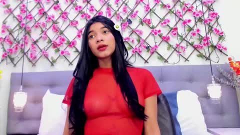 violeta_shinee online show from October 15, 2025, 12:38 pm