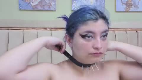 Snapshot of violeta_tepes chatting on June 20, 2026, 8:11 pm violeta_tepes online show from June 20, 2026, 8:11 pm