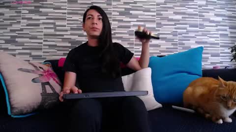 Violeta Gmez online show from May 22, 2026, 1:06 pm
