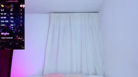 Snapshot of violetasotter chatting on November 9, 2025, 10:35 am Violeta online show from November 9, 2025, 10:35 am